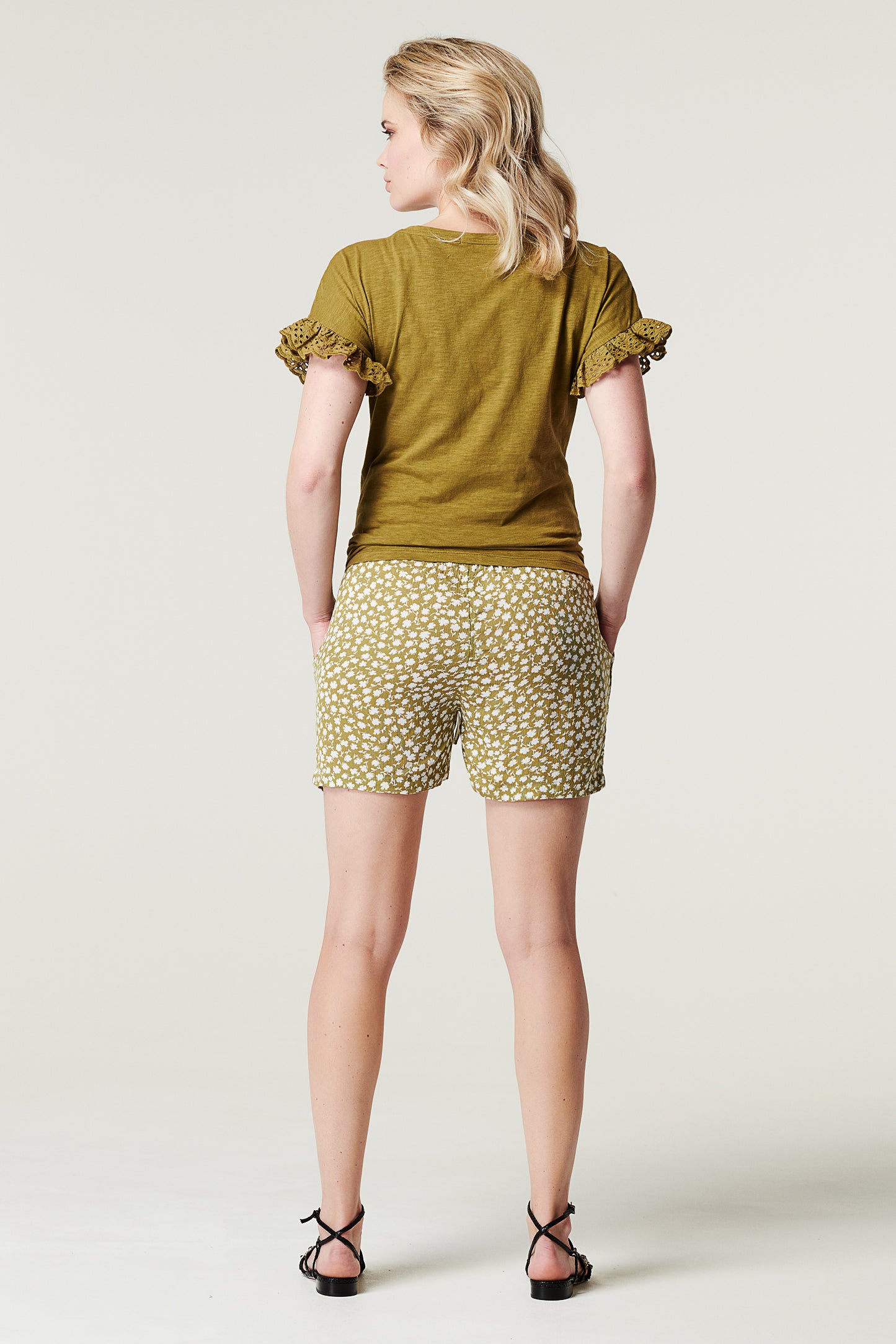 Shorts UTB AOP Gewebte Blume